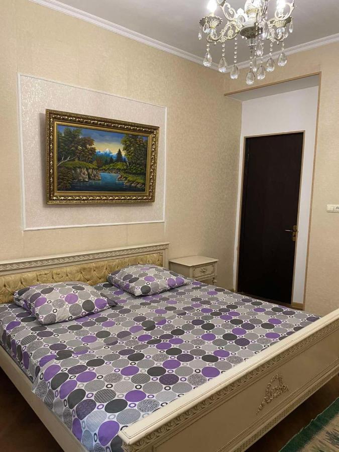 Guest House Kipiani Tbilisi Bagian luar foto