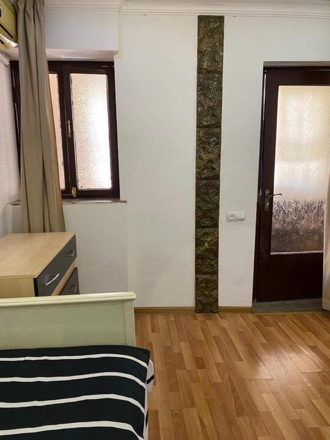 Guest House Kipiani Tbilisi Bagian luar foto