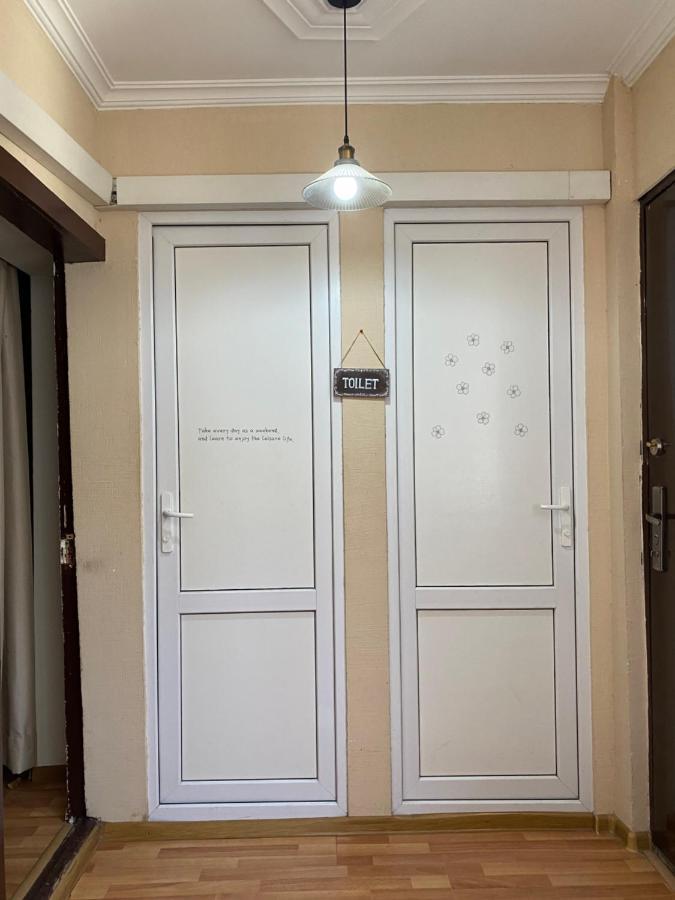 Guest House Kipiani Tbilisi Bagian luar foto
