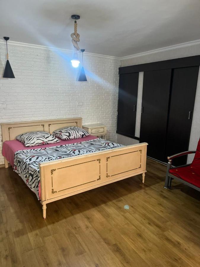 Guest House Kipiani Tbilisi Bagian luar foto