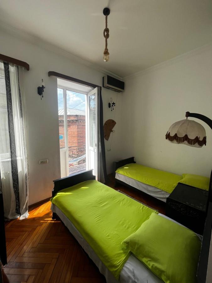 Guest House Kipiani Tbilisi Bagian luar foto